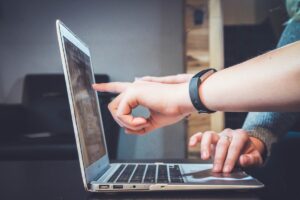 Read more about the article Qmee vs Survey Junkie Australia: Which Pays More? (2026 Test)